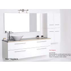 2. Hvid H�jglans. Billige skabe til baderum i Hvid h�jglans.