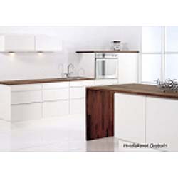 4. Hvid Grebsfri. K�kkenskabe med 19mm hvide grebsfri fronter. Billigt k�kken til Danmarks bedste priser.
