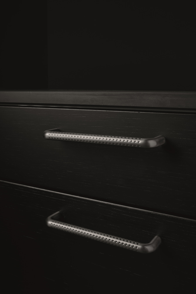 Billede af Furnipart - Punctuate - greb i zink Børstet antracit CC160mm L172mm B12mm H3